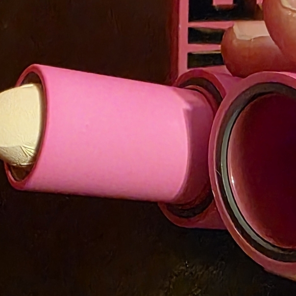 Jeffree Star Velvet Trap Lipstick - God's Gift- Discontinued. New In Box - Picture 4 of 6